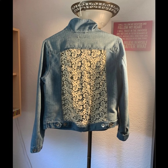 Lace back jean jacket - Picture 3 of 4